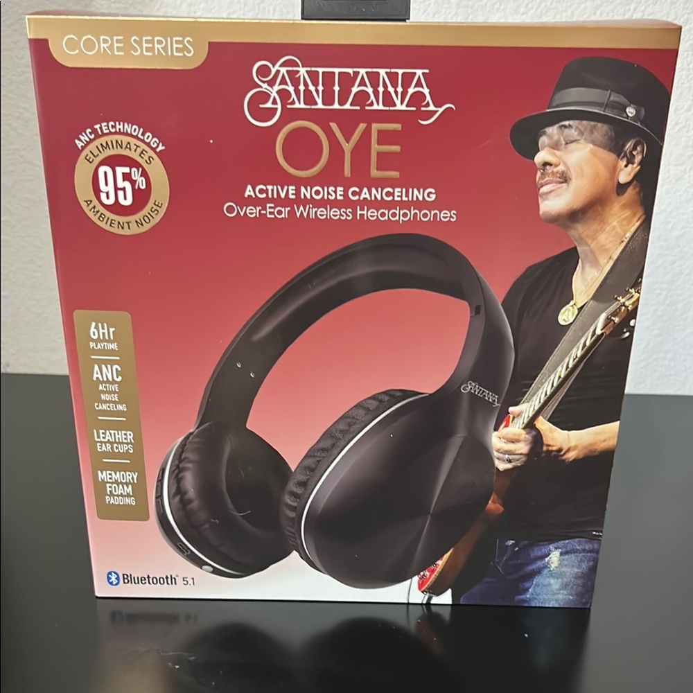 OYE Black Wireless Headphones